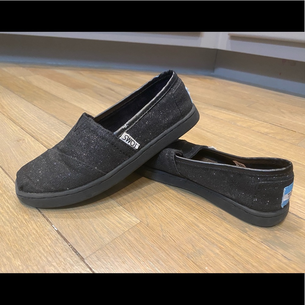 Girls Toms